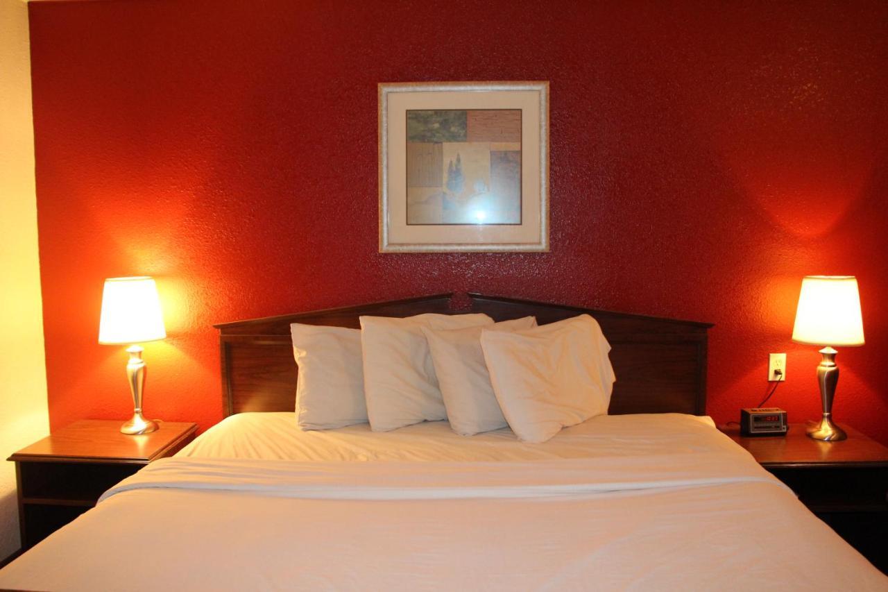 Fort Hays Inn Luaran gambar