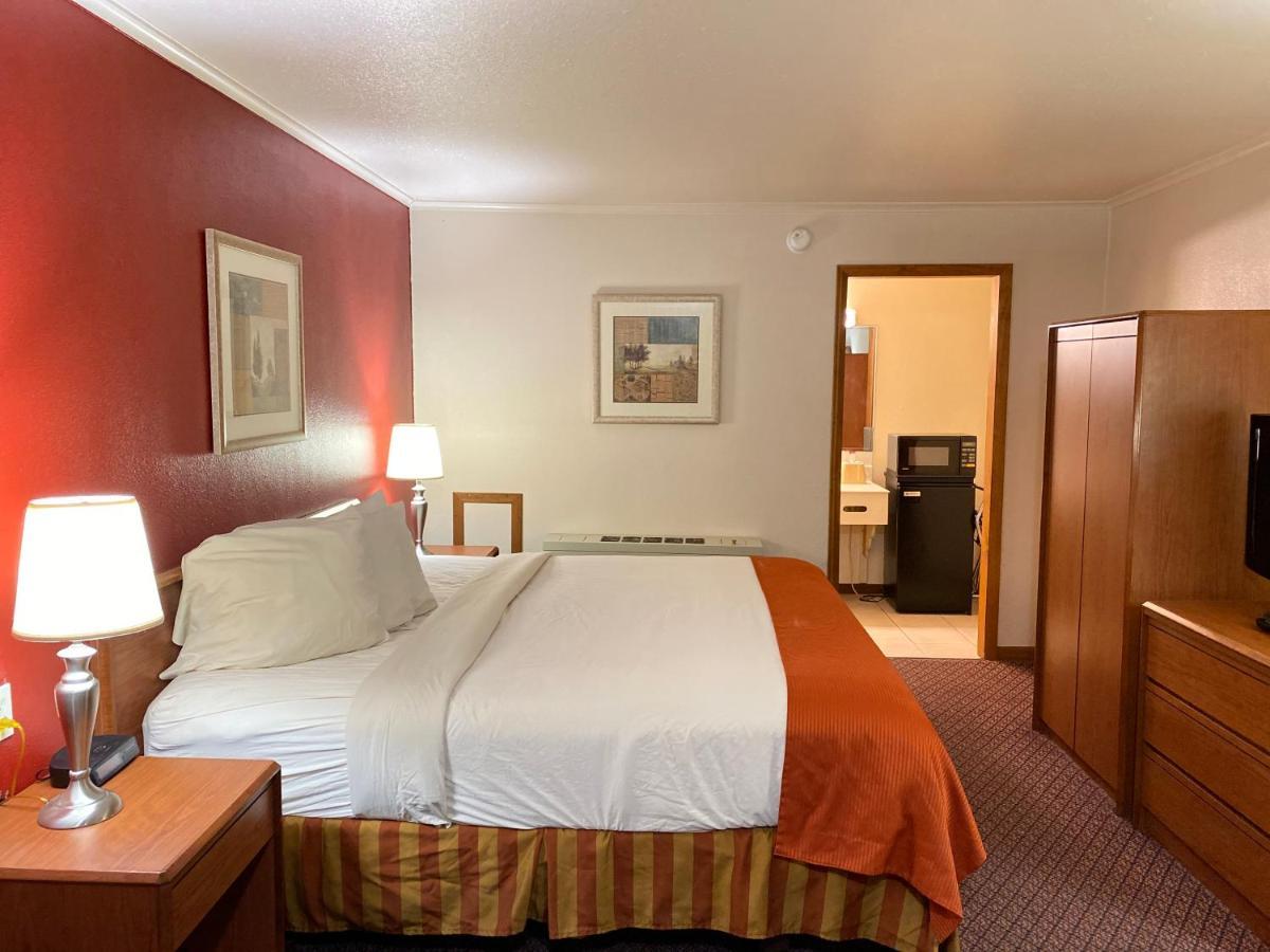 Fort Hays Inn Luaran gambar