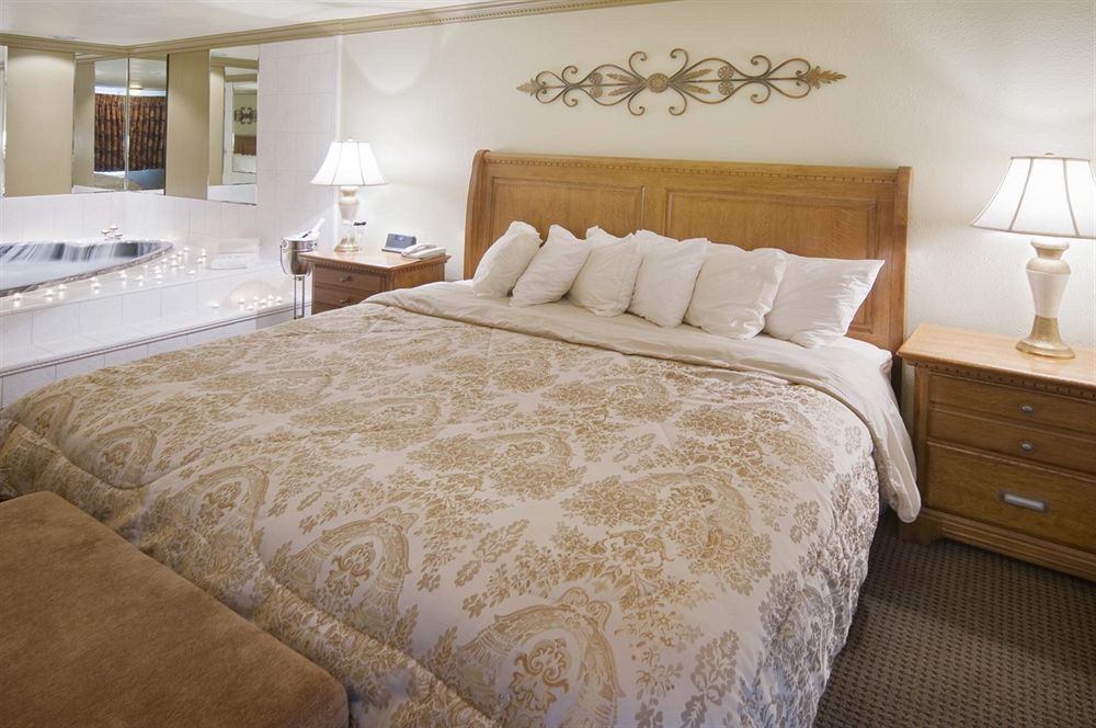 Fort Hays Inn Luaran gambar